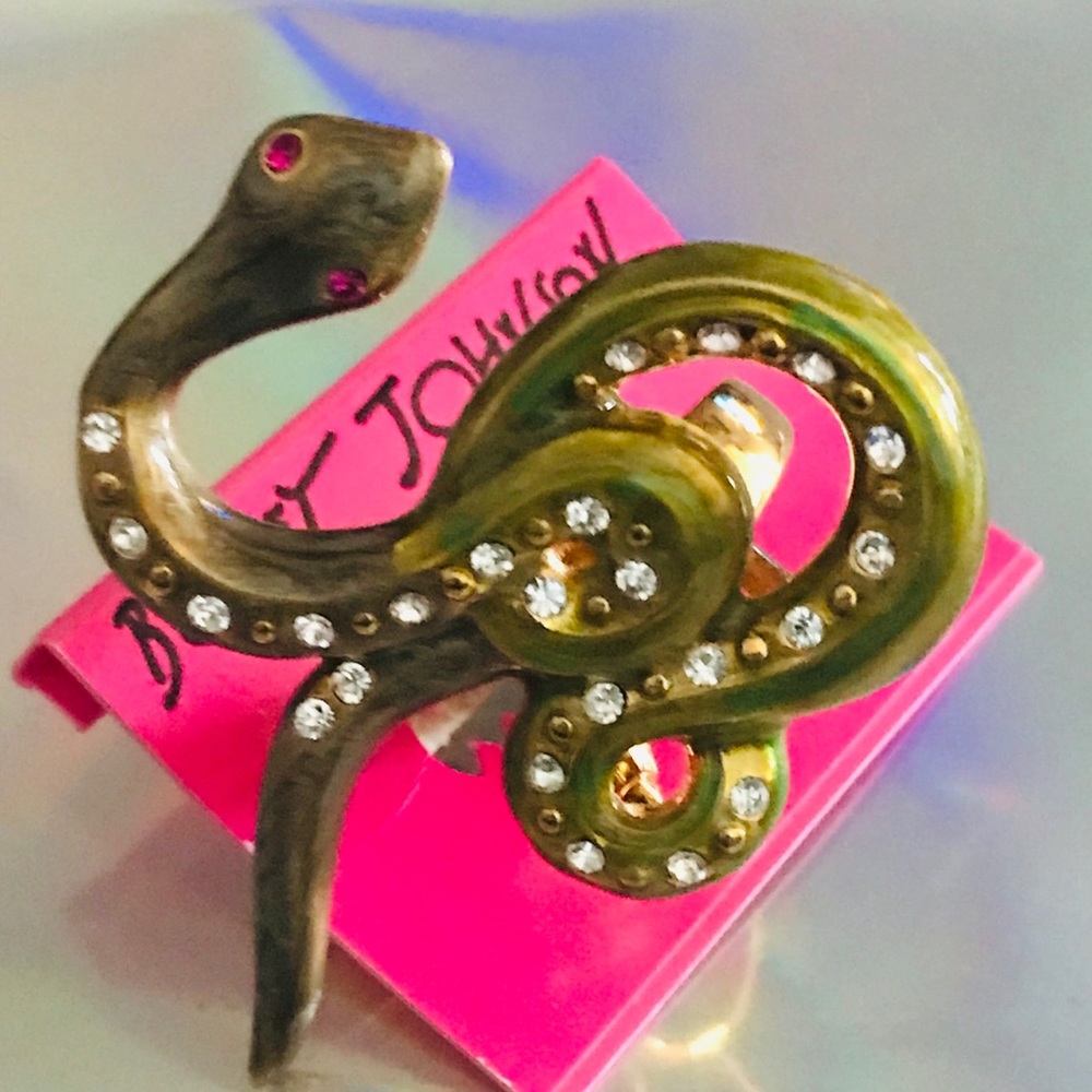 Green Snake statement ring crystal rhinestone vintage Betsey Johnson deadstock